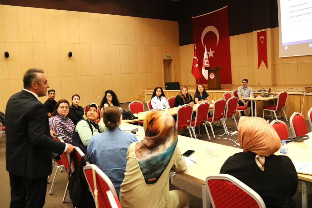 Üniversitemizde Bir İlk: TÜSEB Proje Yazma Eğitimi Gerçekleştirildi