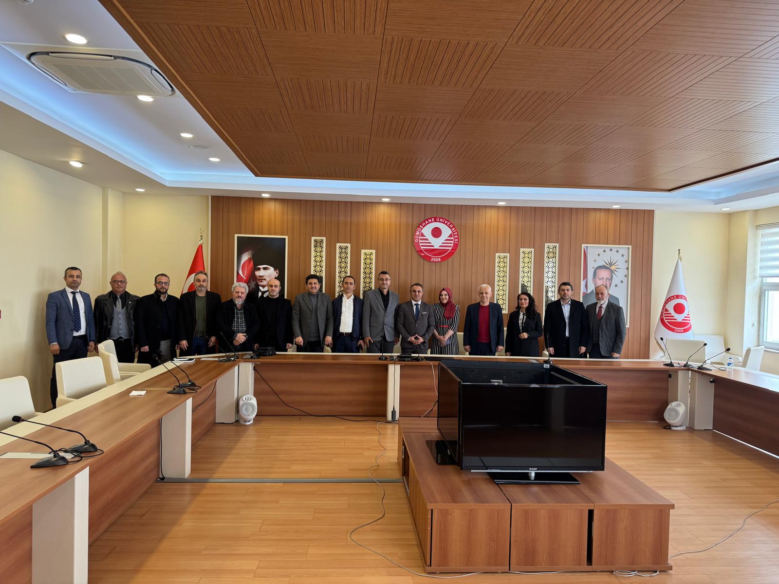 Rektörümüz, Adaylarla Bir Araya Geldi