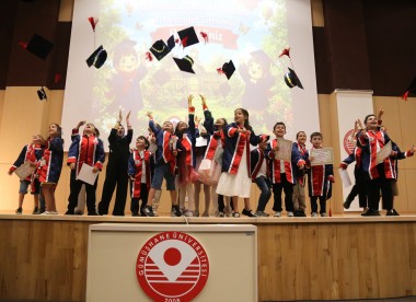Gümüşhane Çocuk Üniversitesi’nin 3. Dönem Mezuniyet Heyecanı
