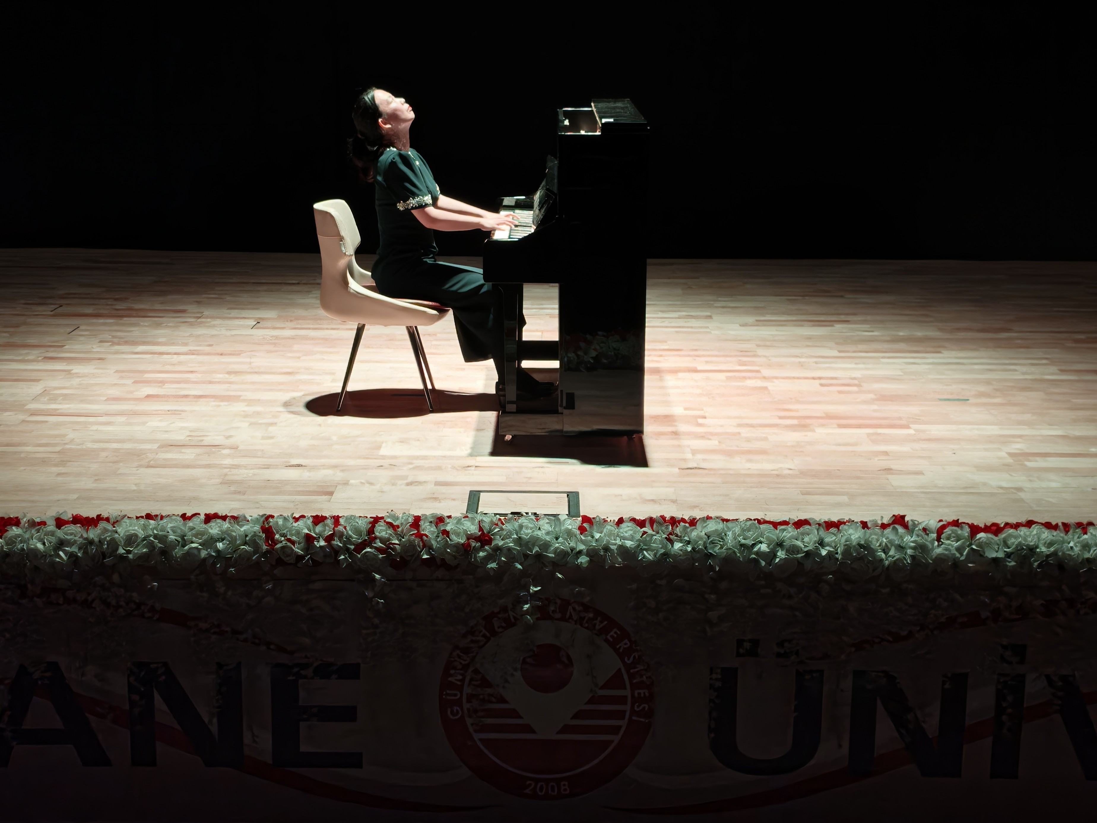 Üniversitemizde Sanat Dolu Gece