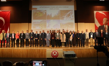 Üniversitemizde “Turizm Bilgilendirme Toplantısı” Gerçekleştirildi
