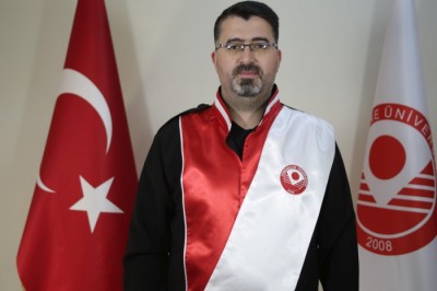 Doç. Dr. Mustafa ZUHAL